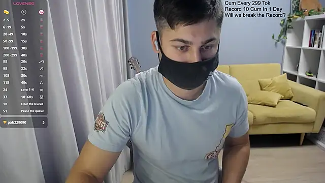 Tomguys live sex cam