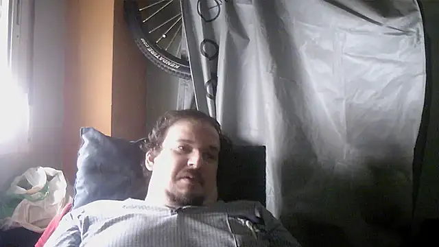 porkorossy live sex cam