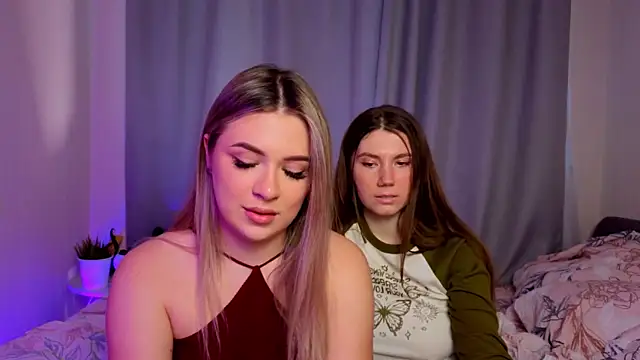 MelitaMoote live sex cam