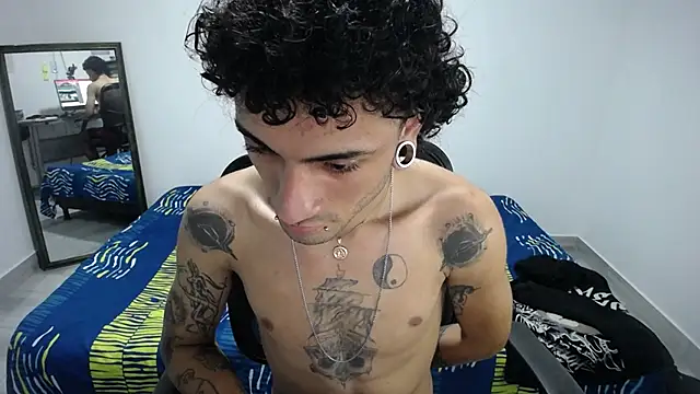 present_the_magic's cam snapshot