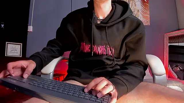 Helios_Obscuro's cam snapshot