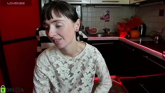 TayanaJons live sex cam