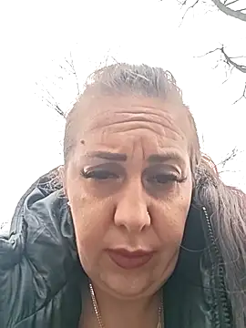 AvaDivaMilf live sex cam