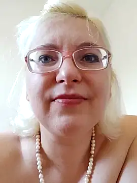 VikaKing live sex cam