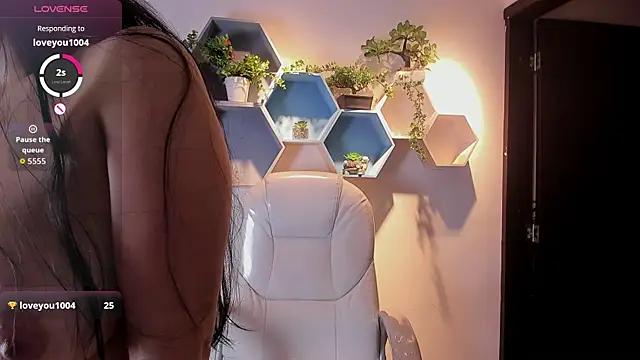 Amara18__'s cam snapshot