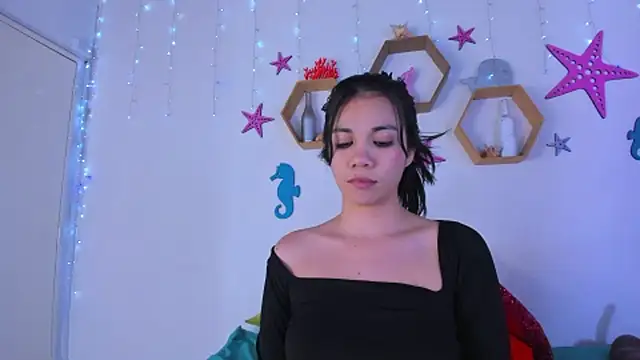 Emiily_Parkerr's cam snapshot