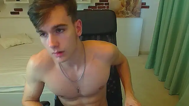 BradyFlint live sex cam