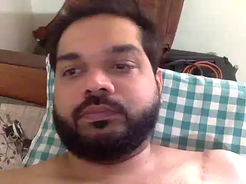 Kinky_Kumarr live sex cam