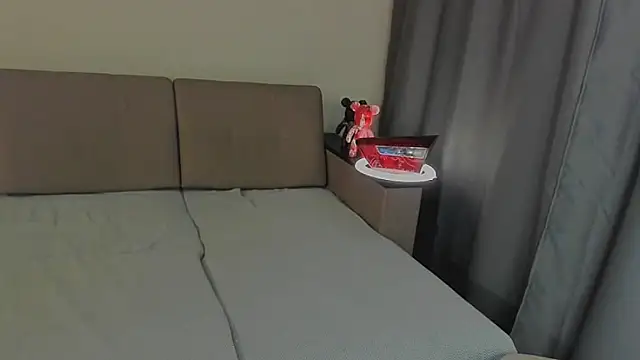 Esenya_mur live sex cam