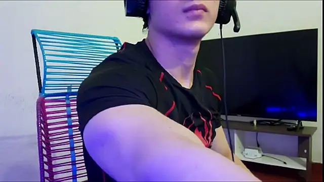 ErickWalton live sex cam