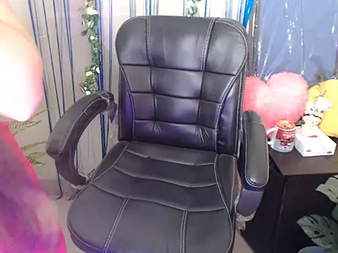 anika_bold's cam snapshot