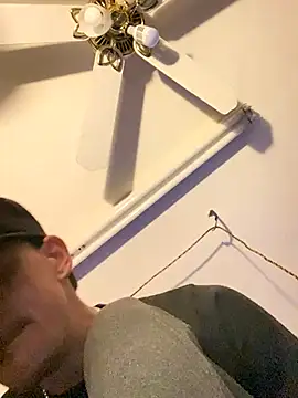 Polaroid_White live sex cam