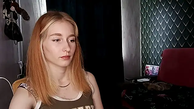 LisaKacitaa's cam snapshot