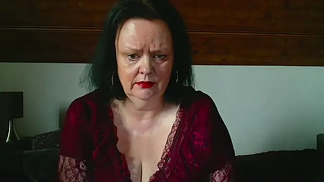 TiffanyMature's cam snapshot