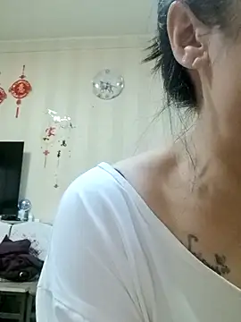 aniani11's cam snapshot