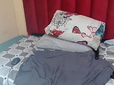 ChoklitBerry's cam snapshot