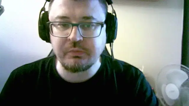 SirAbuser's cam snapshot