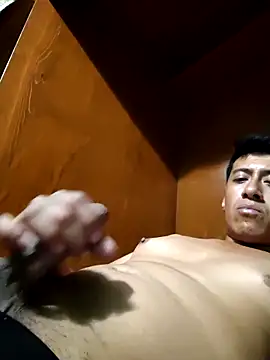 Carlos27hot's web cam