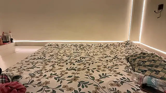 Drizzling_Intimecy's cam snapshot