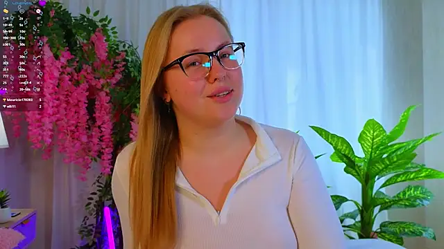 JudithWilson's cam snapshot