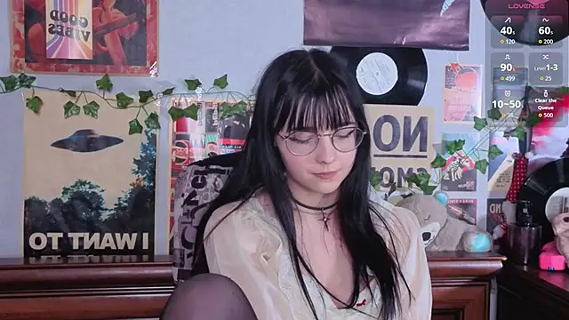 BereniceBattersby live sex cam