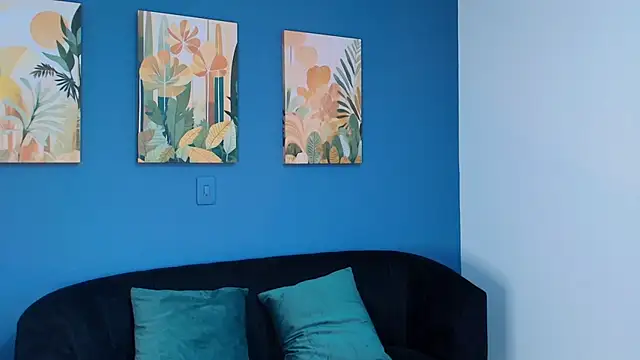 Zamira_Taylor's cam snapshot