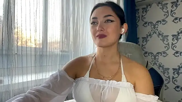 TwotyBright live sex cam