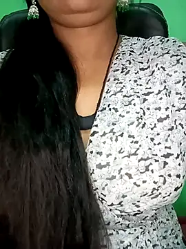 Rashmi_011 live sex cam