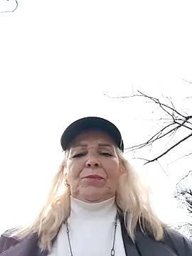 CassandraSandra44 live sex cam