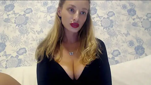 MarilynFlowers's cam snapshot