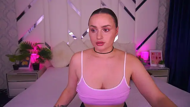 LindsieGreyy live sex cam