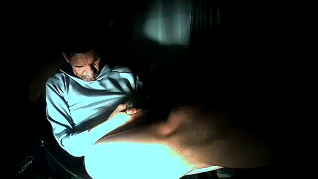 Haztogo4me's cam snapshot