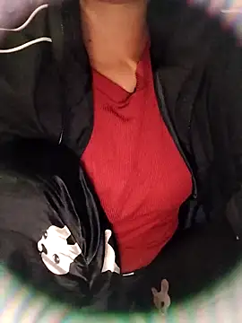 moa_koa's cam snapshot