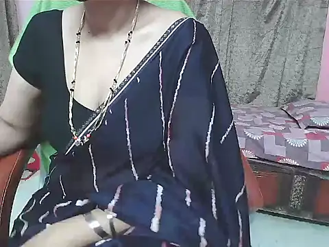 sunitha-3 live sex cam