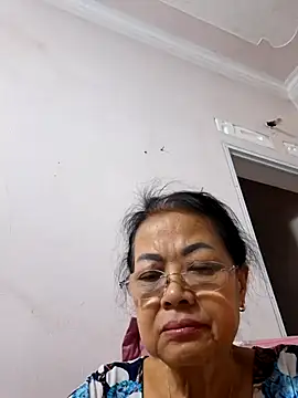 Hotestlove live sex cam