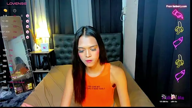 Kyliejennings live sex cam