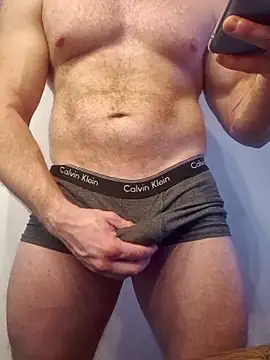 AlphaGymMale live sex cam