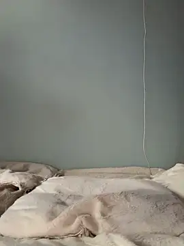 AlisaDoll444 live sex cam