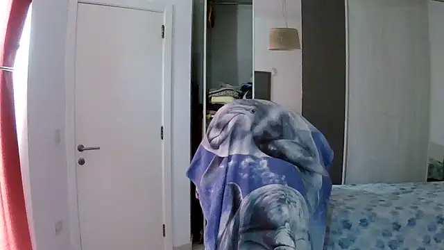 Dr_Emma's cam snapshot