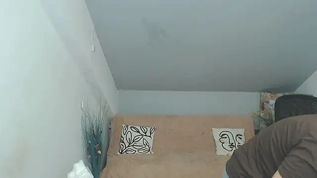 BrendaSkye's cam snapshot