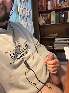 ReDiBastoni90 live sex cam