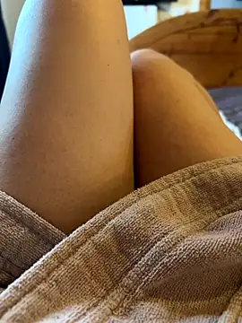 sweetmystery1 live sex cam