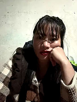 TrangNemo live sex cam