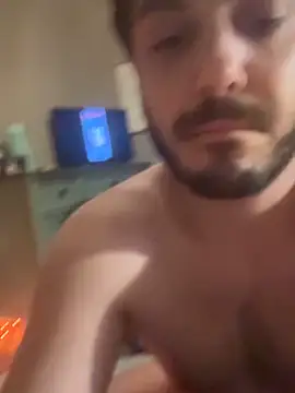 lukeychew live sex cam