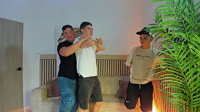 Justingsex1 live sex cam