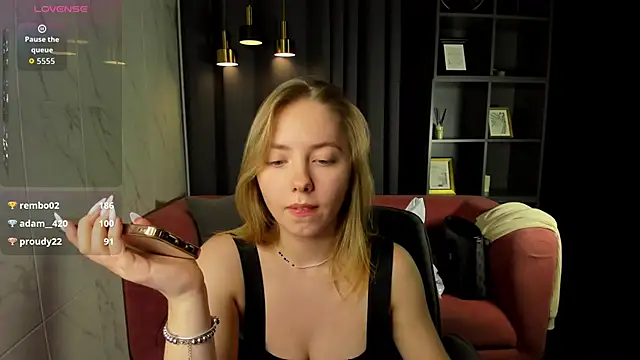 Nora_Miller's cam snapshot