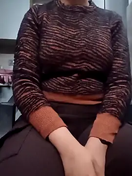 Aachal_7 live sex cam