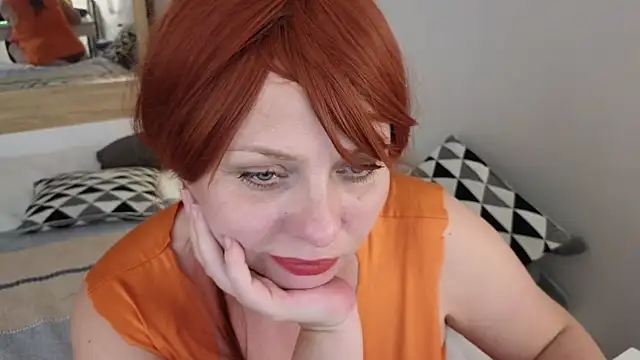 Gray_swann's cam snapshot