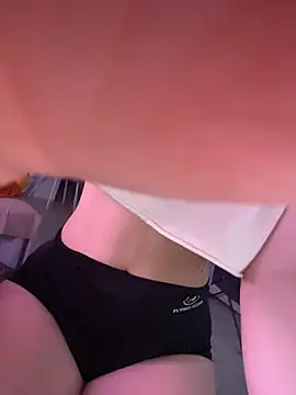 girlsz_'s cam snapshot