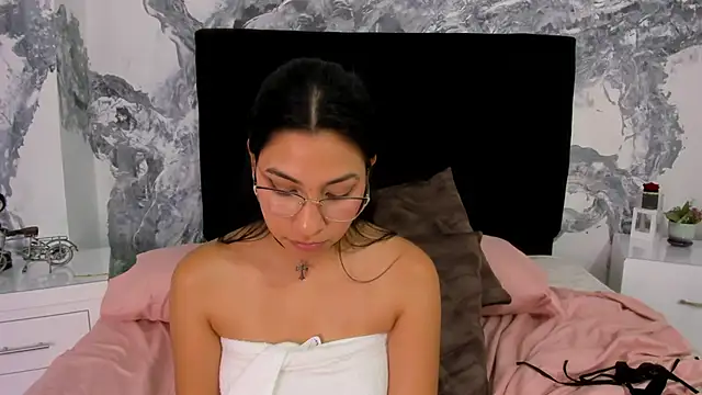 lilithDraven_'s cam snapshot